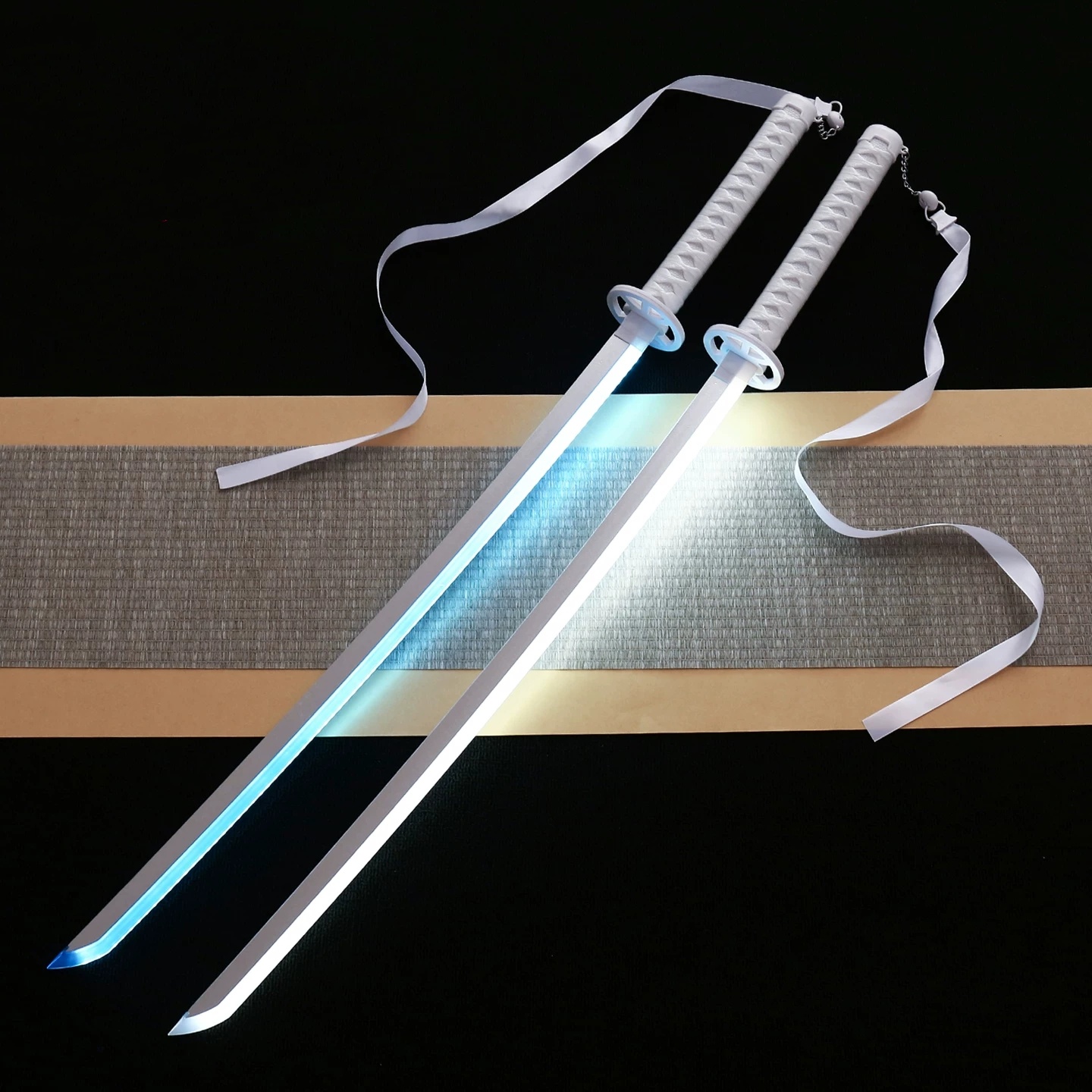 40inch Glow Bleach Katana Led  - Cosplay Prop Katana recension och pris